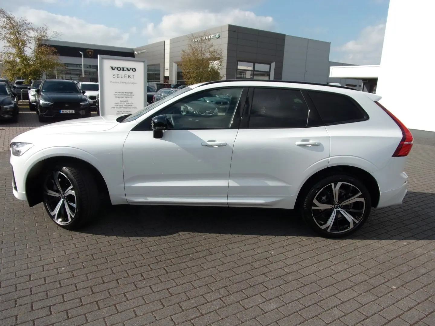 XC 60 B4  Plus Dark AWD