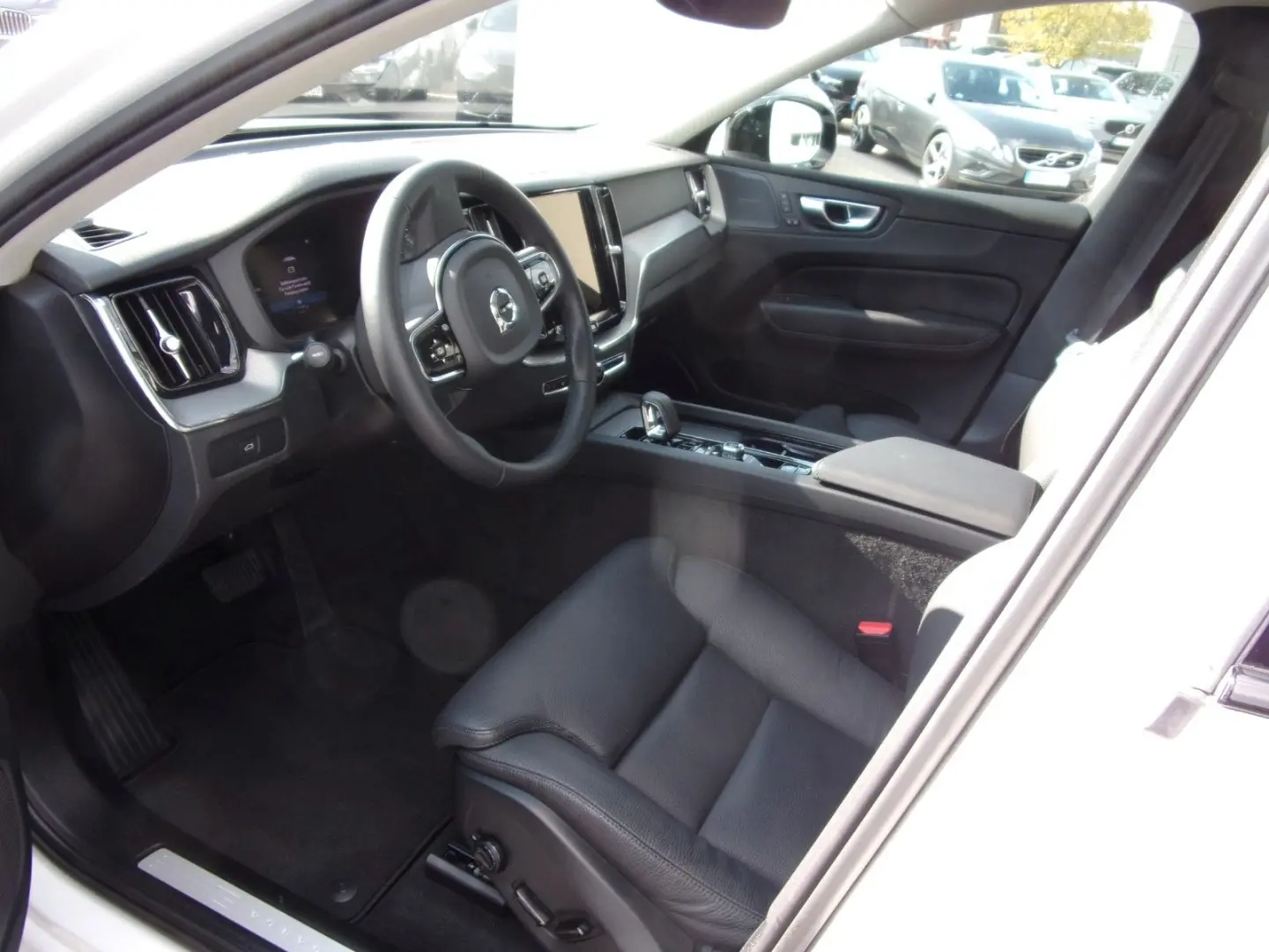 XC 60 B4  Plus Dark AWD