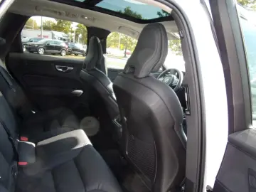 XC 60 B4  Plus Dark AWD