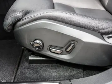 XC60 B5 (B) Benzin Ultimate Bright AWD #Head Up/