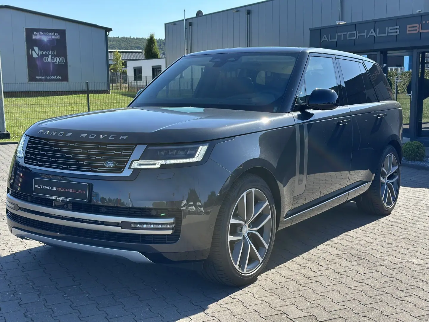 Range Rover D350  HSE Pano Signature