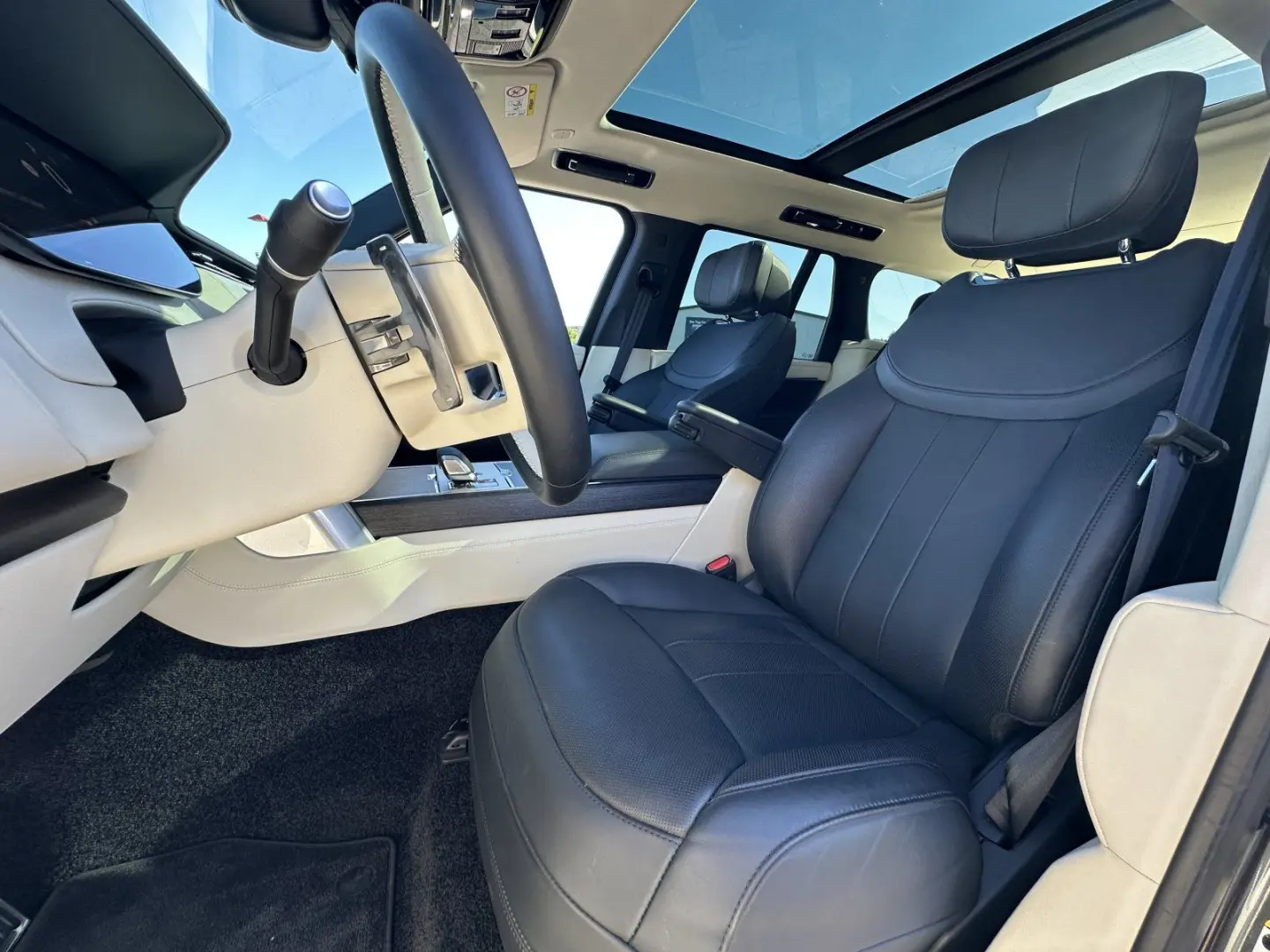 Range Rover D350  HSE Pano Signature