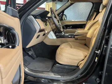 Range Rover D350 HSE SWB PANO MERIDIAN SOFT