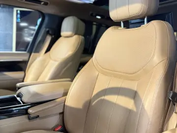 Range Rover D350 HSE SWB PANO MERIDIAN SOFT