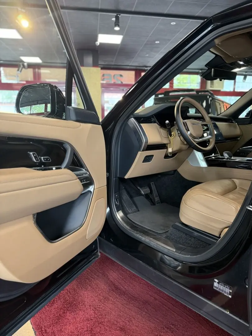 Range Rover D350 HSE SWB PANO MERIDIAN SOFT