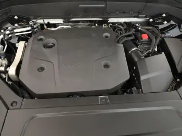 XC90 B5 AWD Plus Bright 7S LED Pano Navi AHK 22