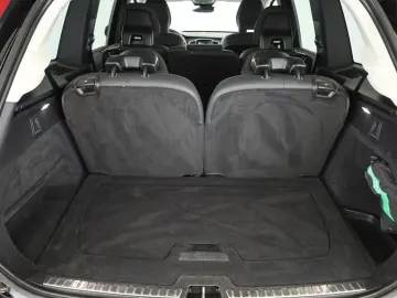 XC90 B5 AWD Plus Bright 7S LED Pano Navi AHK 22