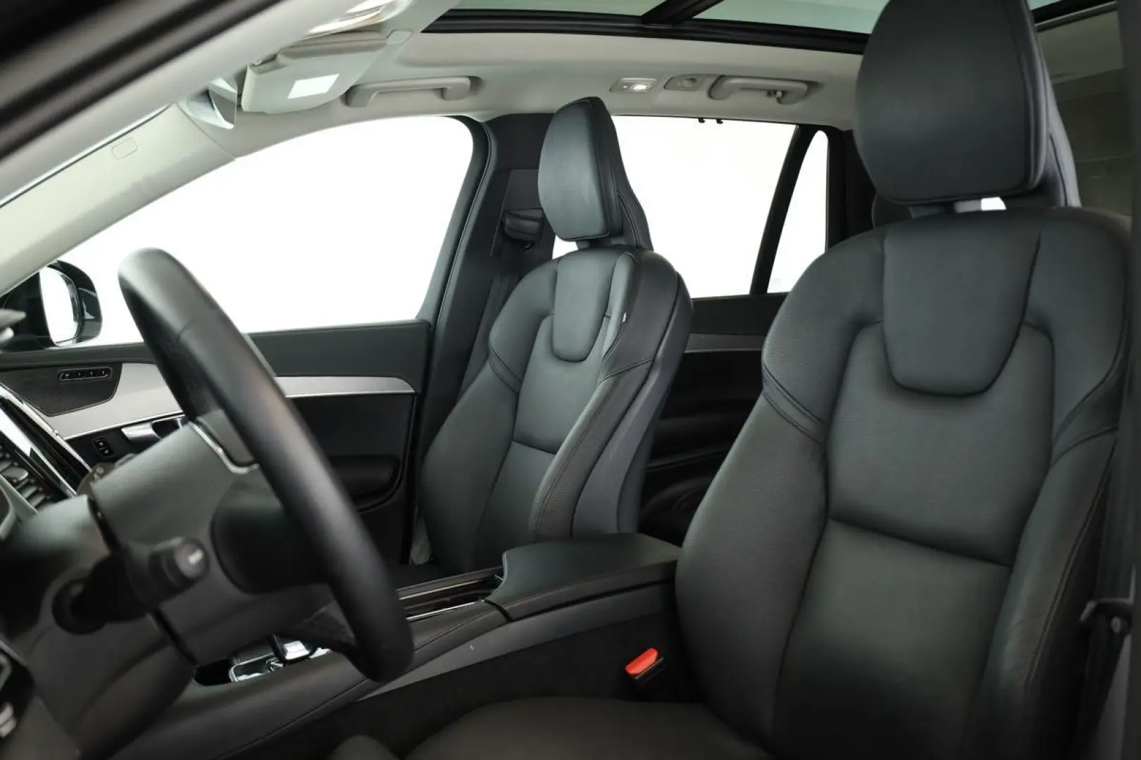 XC90 B5 AWD Plus Bright 7S LED Pano Navi AHK 22