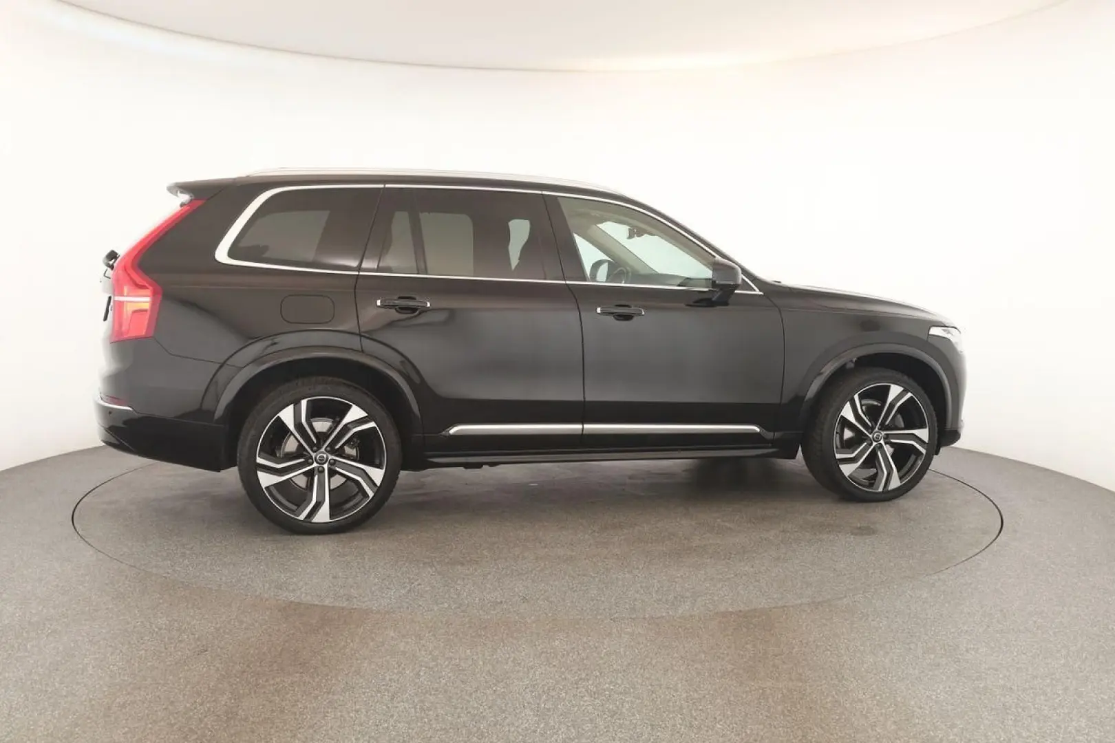 XC90 B5 AWD Plus Bright 7S LED Pano Navi AHK 22