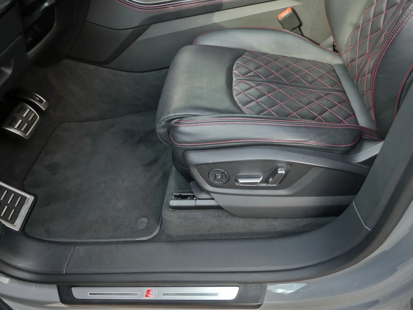 SQ8 quattro Air*B&O*Massage*Matrix*360°Sitzbel.