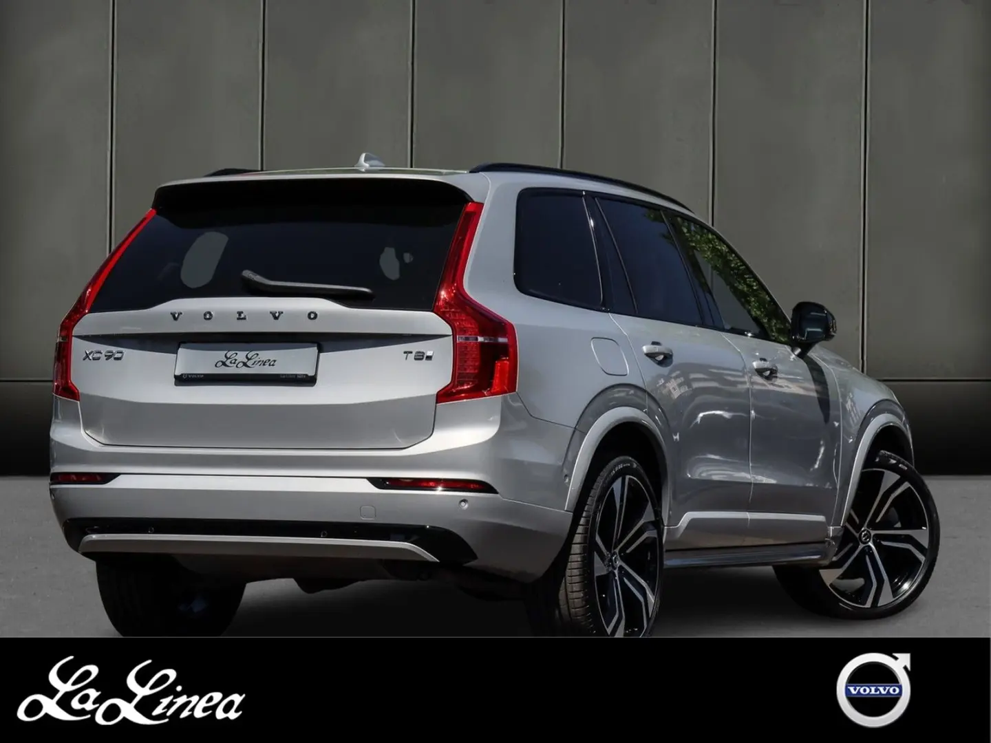 XC90 T8 Recharge AWD Ultra Dark NP 104.980 -  MA
