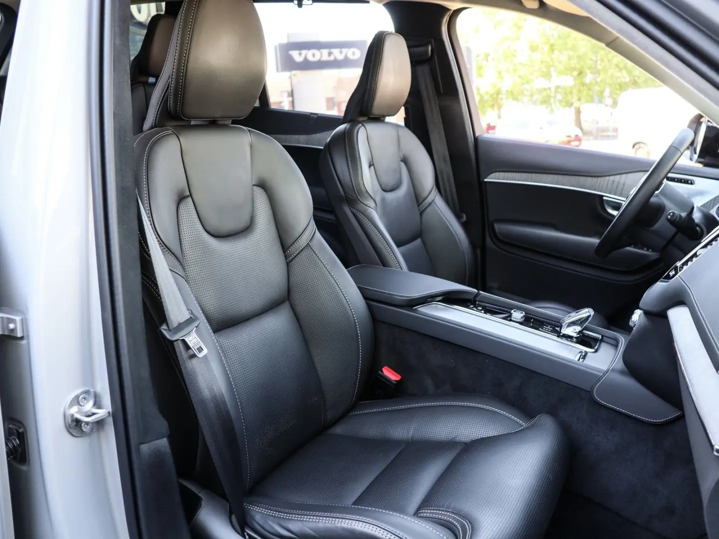 XC90 T8 Recharge AWD Ultra Dark NP 104.980 -  MA