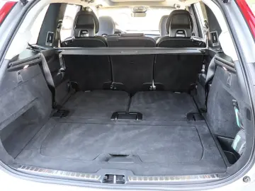 XC90 T8 Recharge AWD Ultra Dark NP 104.980 -  MA