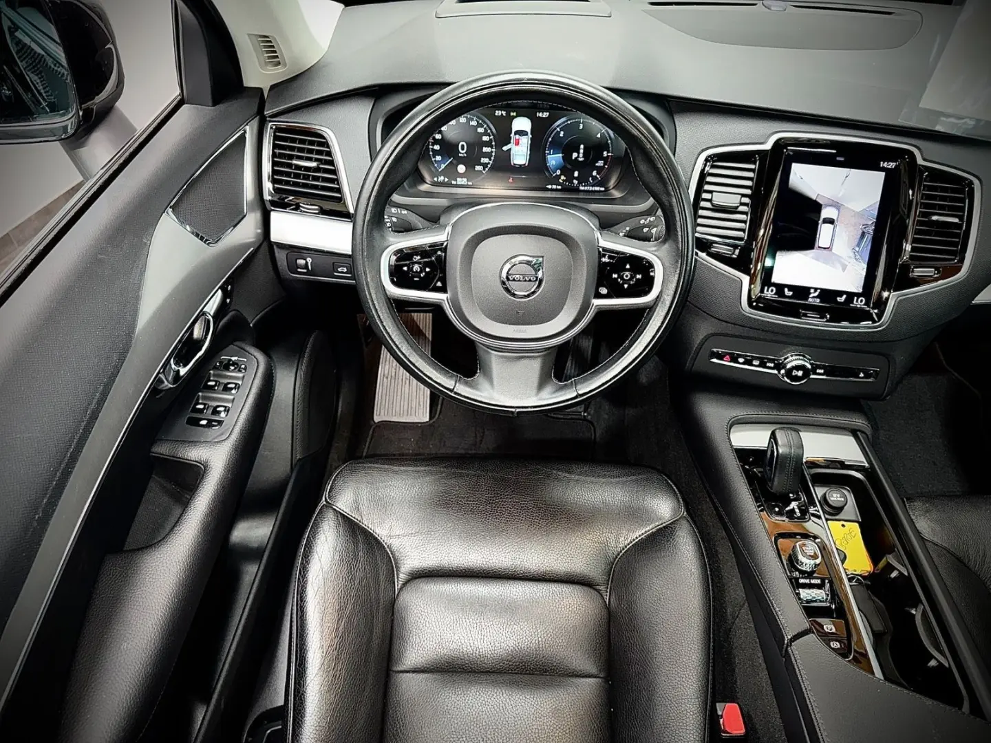 XC 90 XC90*MOMENTUM PRO*AWD*360*PANO*HEAD-UP*1.H