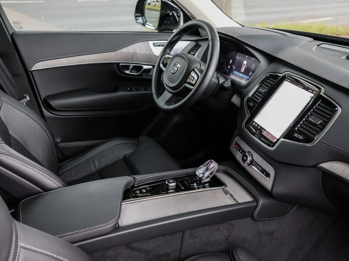 XC90 T8 Recharge AWD Ultra Dark NP:105.110,-//MA