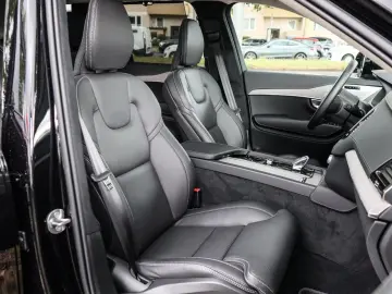 XC90 T8 Recharge AWD Ultra Dark NP:105.110,-//MA