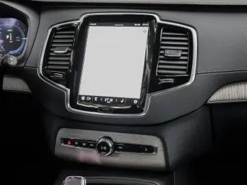 XC90 T8 Recharge AWD Ultra Dark NP:105.110,-//MA