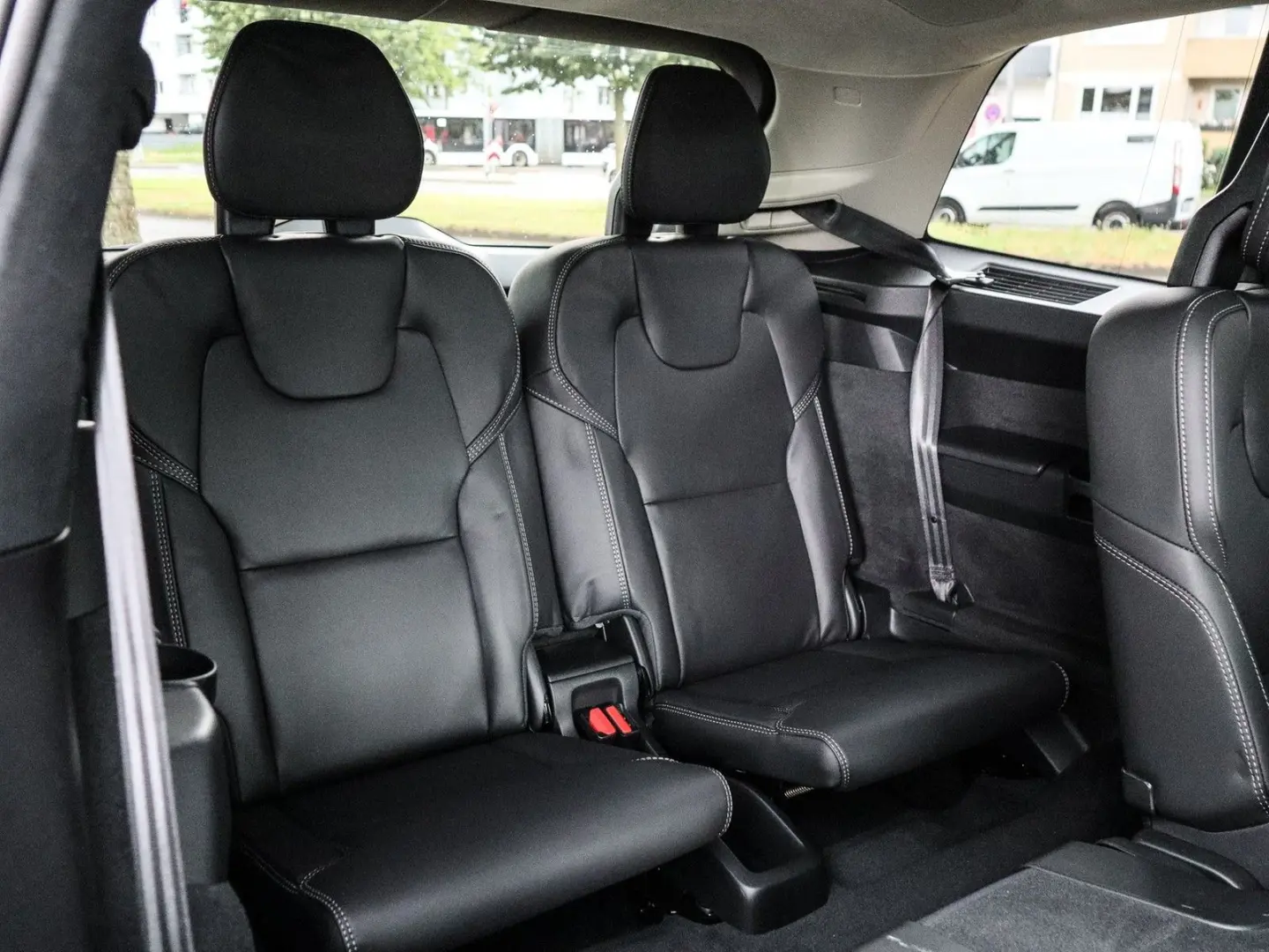 XC90 T8 Recharge AWD Ultra Dark NP:105.110,-//MA