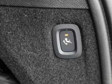XC90 T8 Recharge AWD Ultra Dark NP:105.110,-//MA