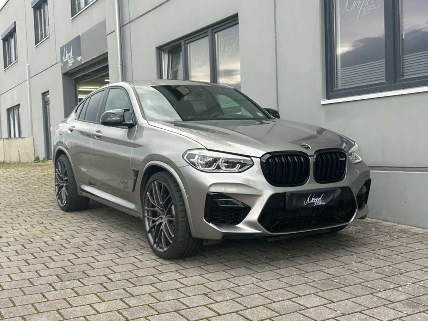 X4M COMPETITION/AKRAPOVIC/22