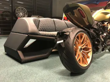 X4M COMPETITION/AKRAPOVIC/22