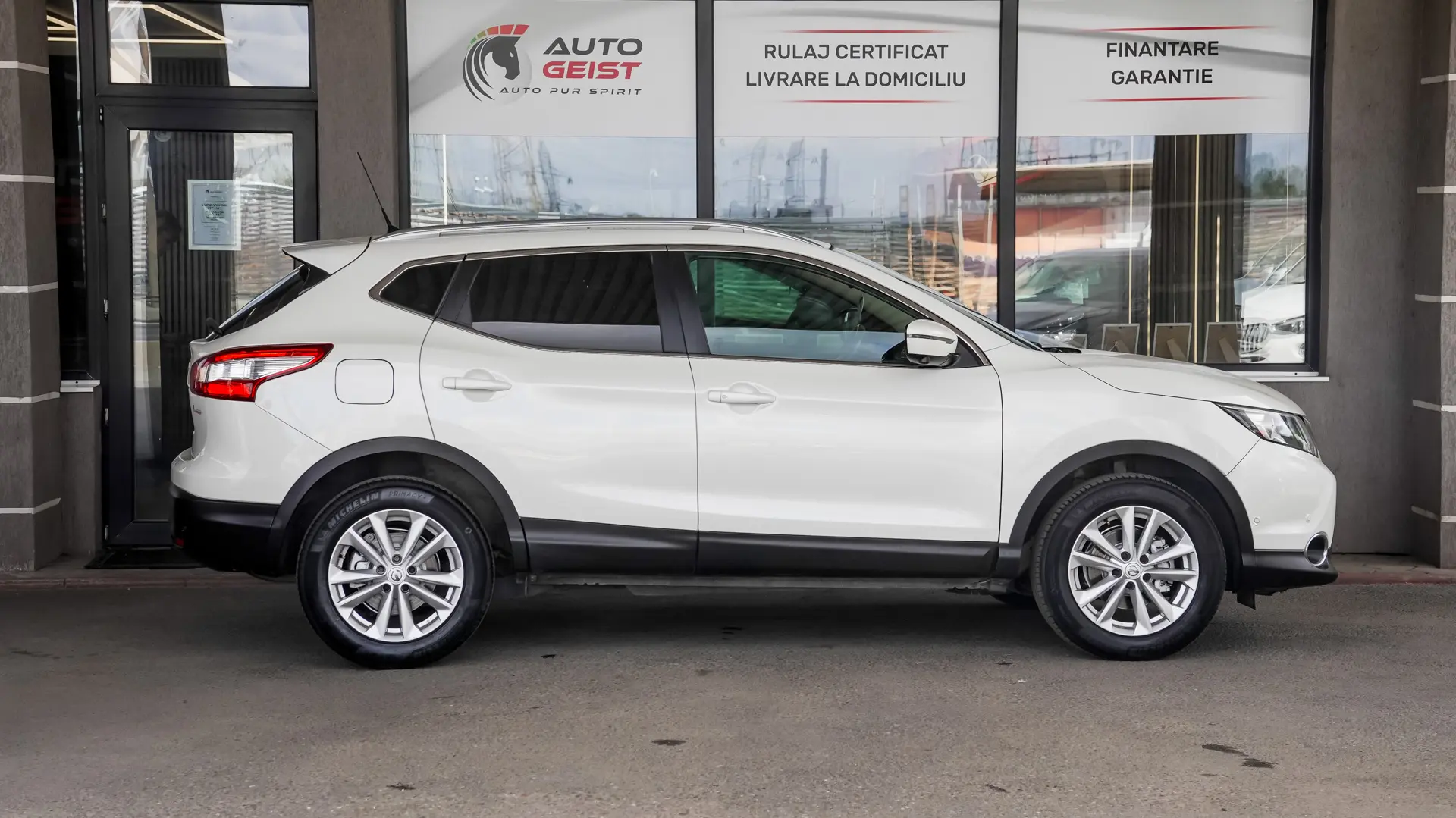 NISSAN QASHQAI
