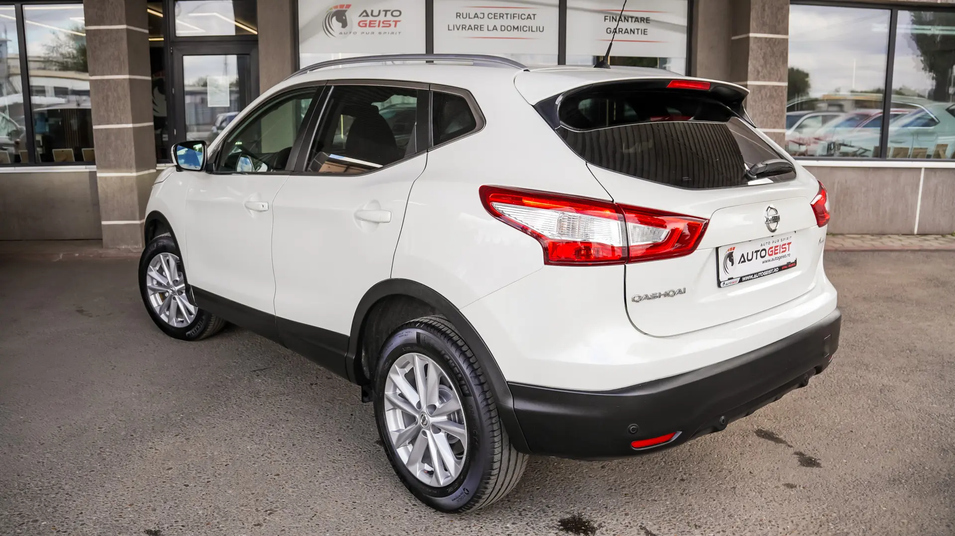 NISSAN QASHQAI