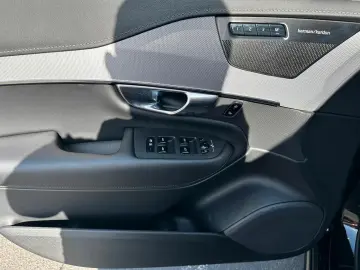 XC90 B5 AWD Ultimate 7-Sitz,AHK,360°,HUD,PANO