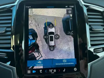 XC90 B5 AWD Ultimate 7-Sitz,AHK,360°,HUD,PANO
