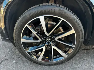 XC90 B5 AWD Ultimate 7-Sitz,AHK,360°,HUD,PANO