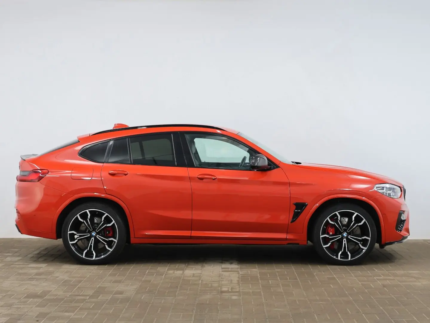 X4 M Competition