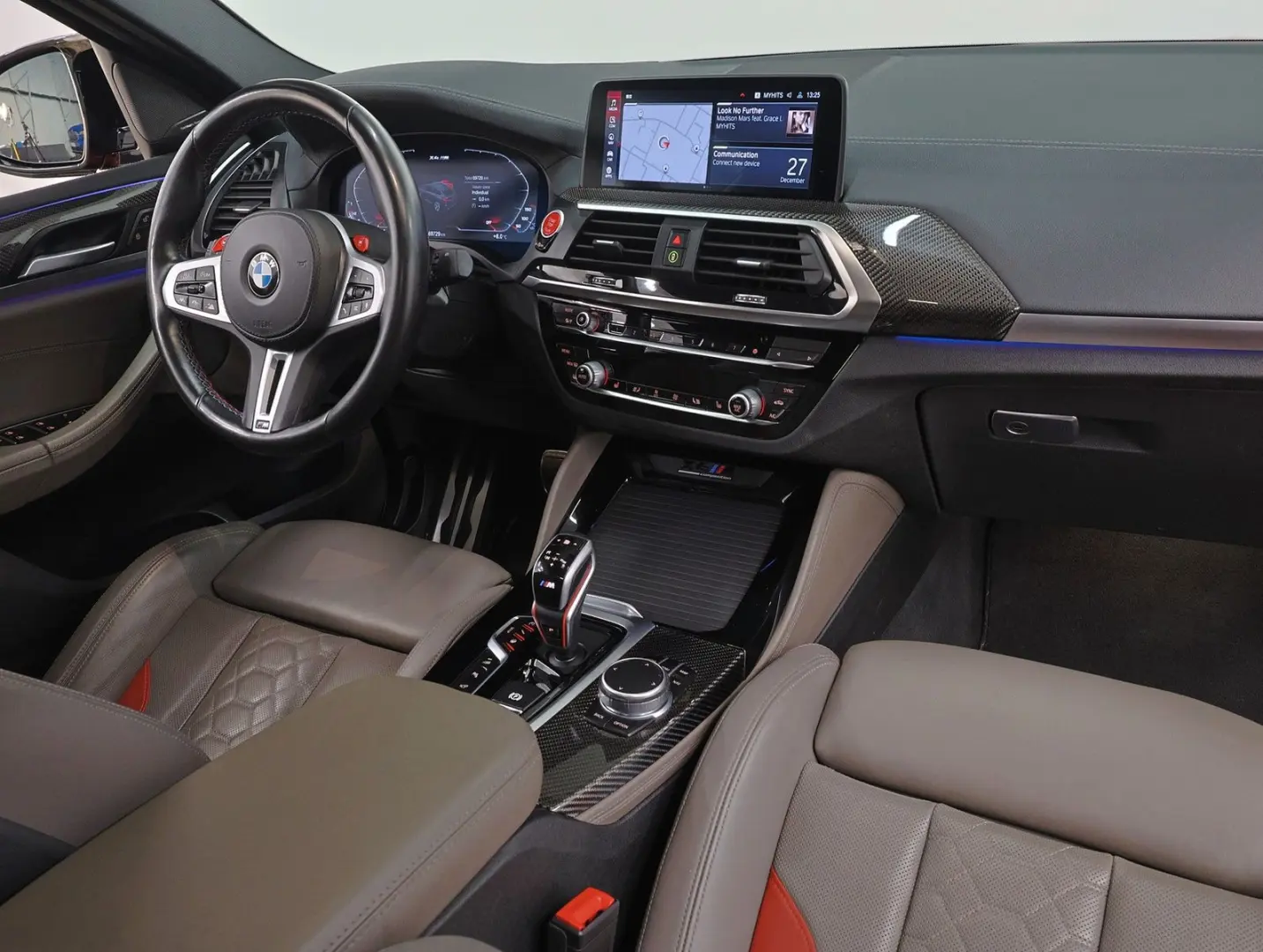 X4 M Competition