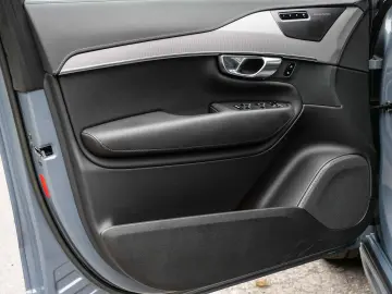 XC90 Plus Bright AWD B5 Diesel EU6d 7-Sitzer Sta