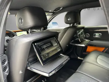 Rolls-Royce Ghost Black Badge
