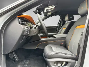 Rolls-Royce Ghost Black Badge