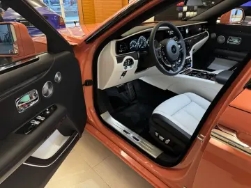 Rolls-Royce GHOST Black Badge
