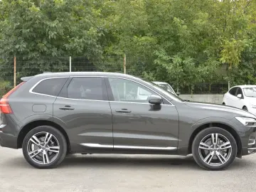 VOLVO XC60 B4 2.0 AWD 4×4 Geartronic Inscription