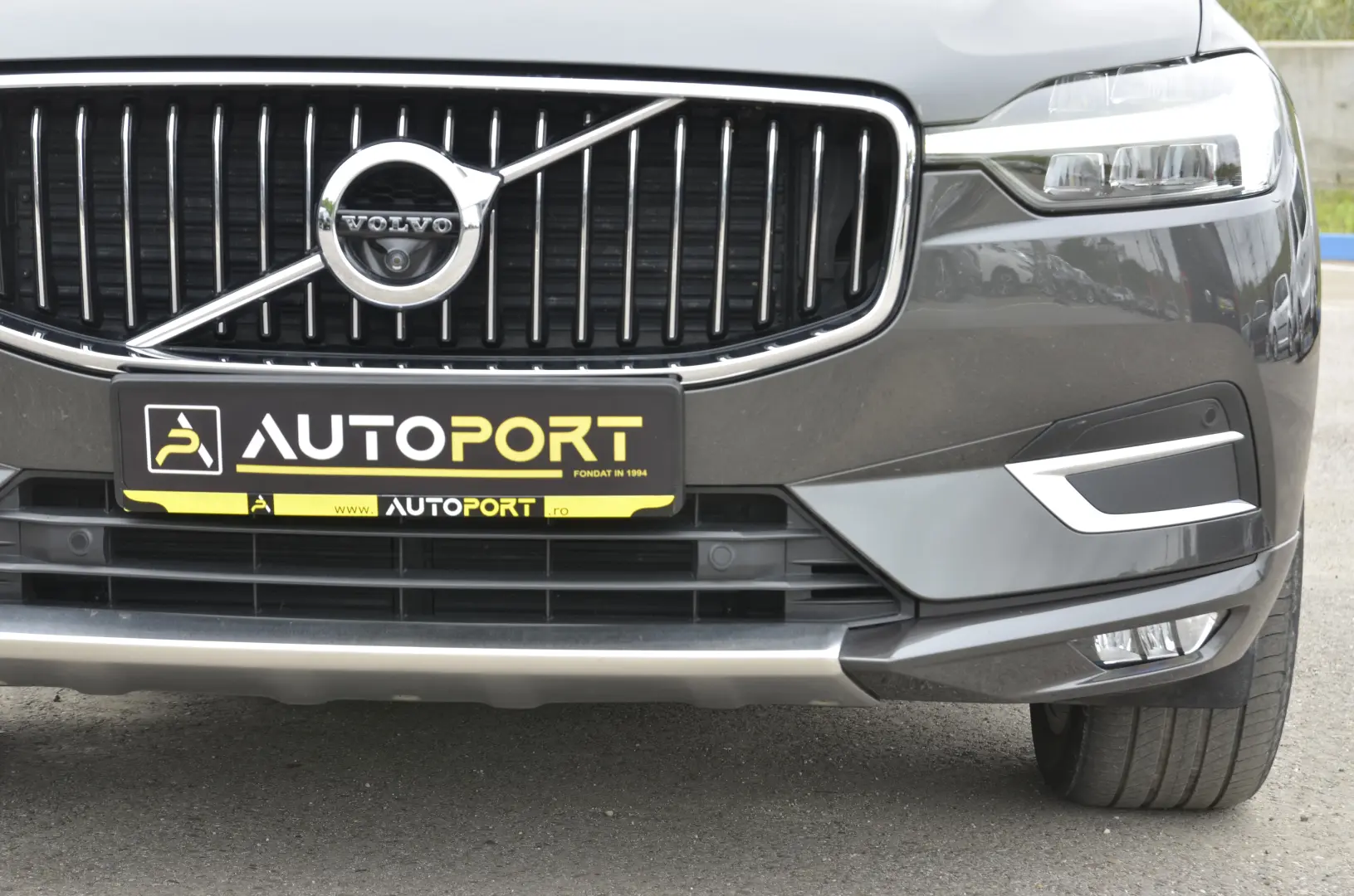 VOLVO XC60 B4 2.0 AWD 4×4 Geartronic Inscription