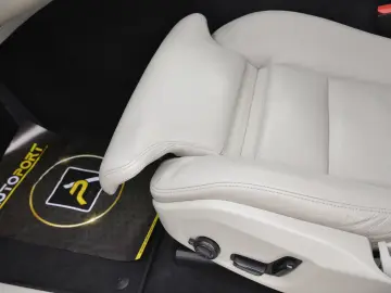 VOLVO XC60 B4 2.0 AWD 4×4 Geartronic Inscription