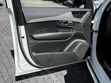 XC90 Ultimate Dark AWD B5 Diesel EU6d 7-Sitzer