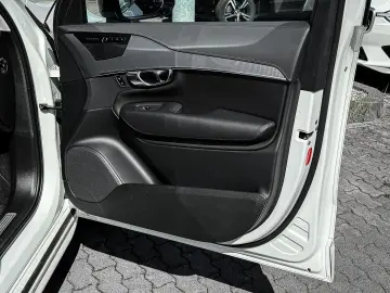 XC90 Ultimate Dark AWD B5 Diesel EU6d 7-Sitzer