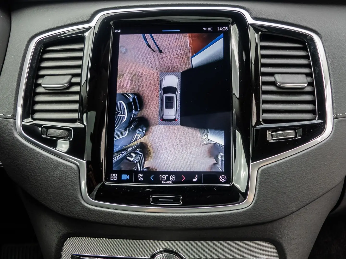 XC90 Plus Bright AWD B5 Diesel EU6d 7-Sitzer All