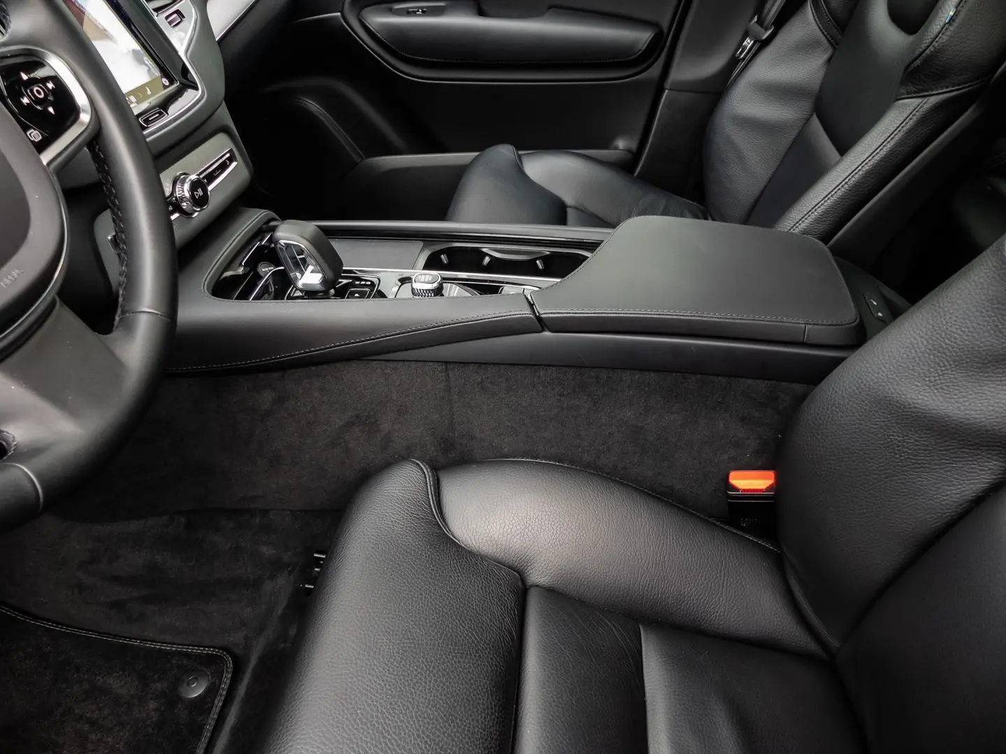 XC90 Plus Bright AWD B5 Diesel EU6d 7-Sitzer All