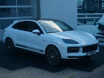 Porsche Cayenne Coupe E-Hybrid BOSE InnoDrive