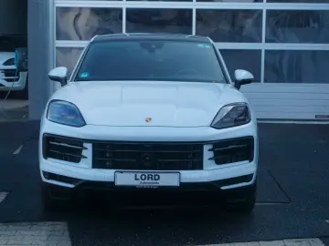 Porsche Cayenne Coupe E-Hybrid*BOSE*InnoDrive*