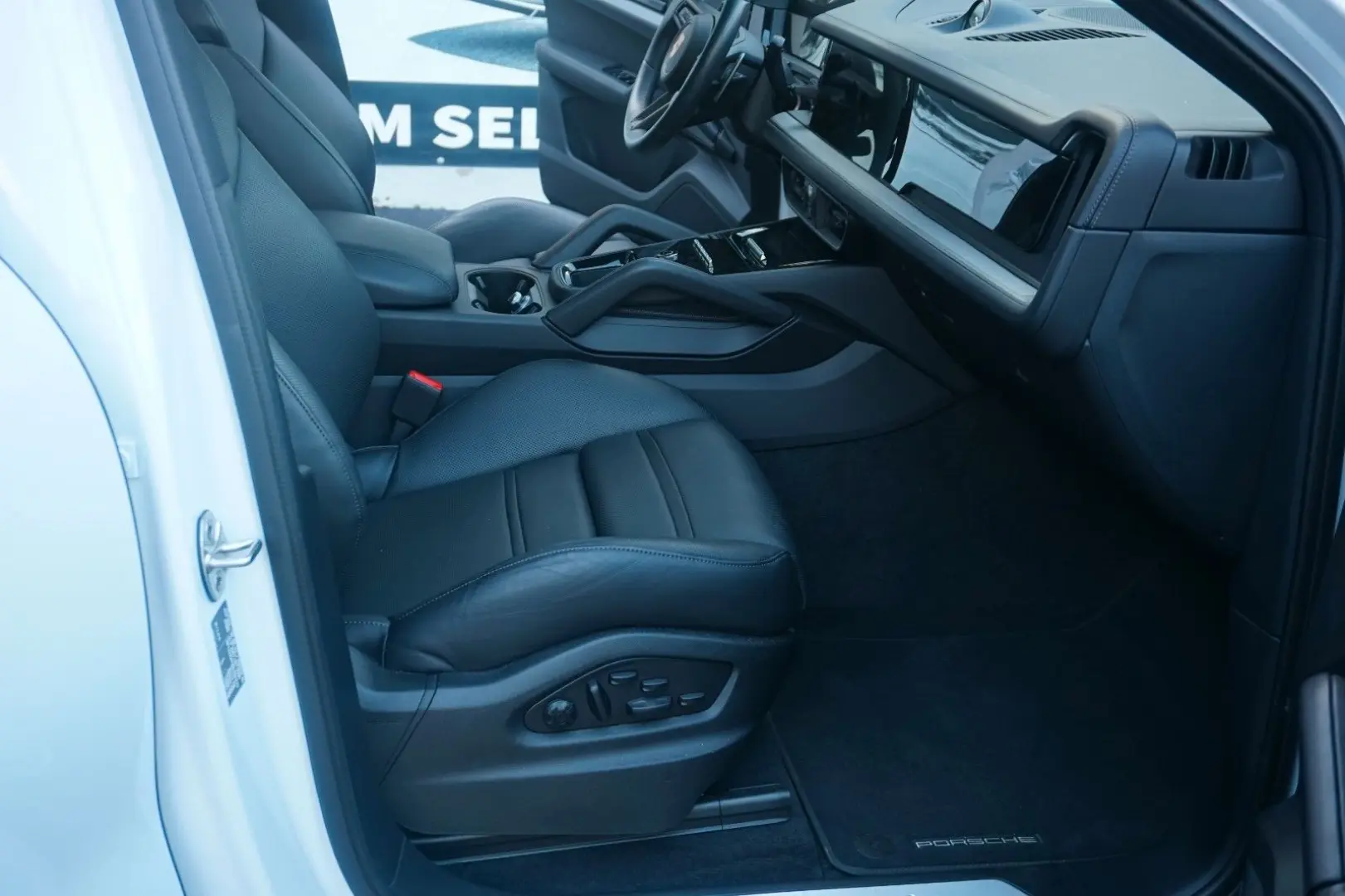 Porsche Cayenne Coupe E-Hybrid*BOSE*InnoDrive*