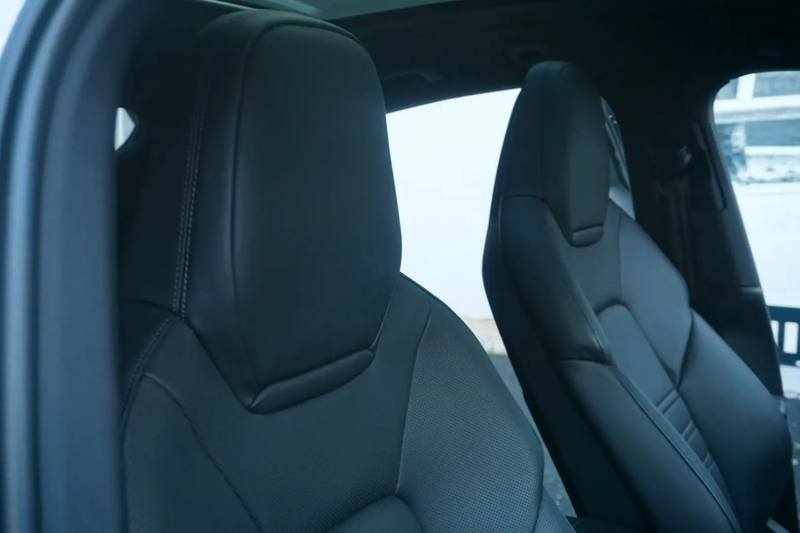 Porsche Cayenne Coupe E-Hybrid*BOSE*InnoDrive*