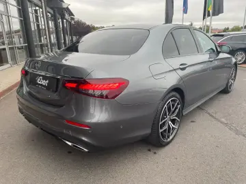 E 220 d AMG+MBeam+Pano+Distr+R-Kamera