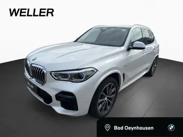 X5 xD 30d M SPORT DrAssProf SoftCl HUD Pano Sthz