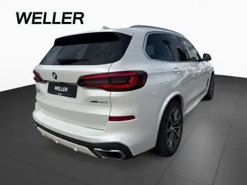 X5 xD 30d M SPORT DrAssProf SoftCl HUD Pano Sthz